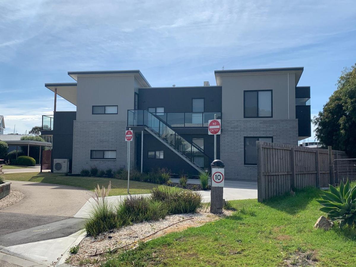 Captains Cove Ground Floor Luxury Apartments Paynesville Exterior photo
