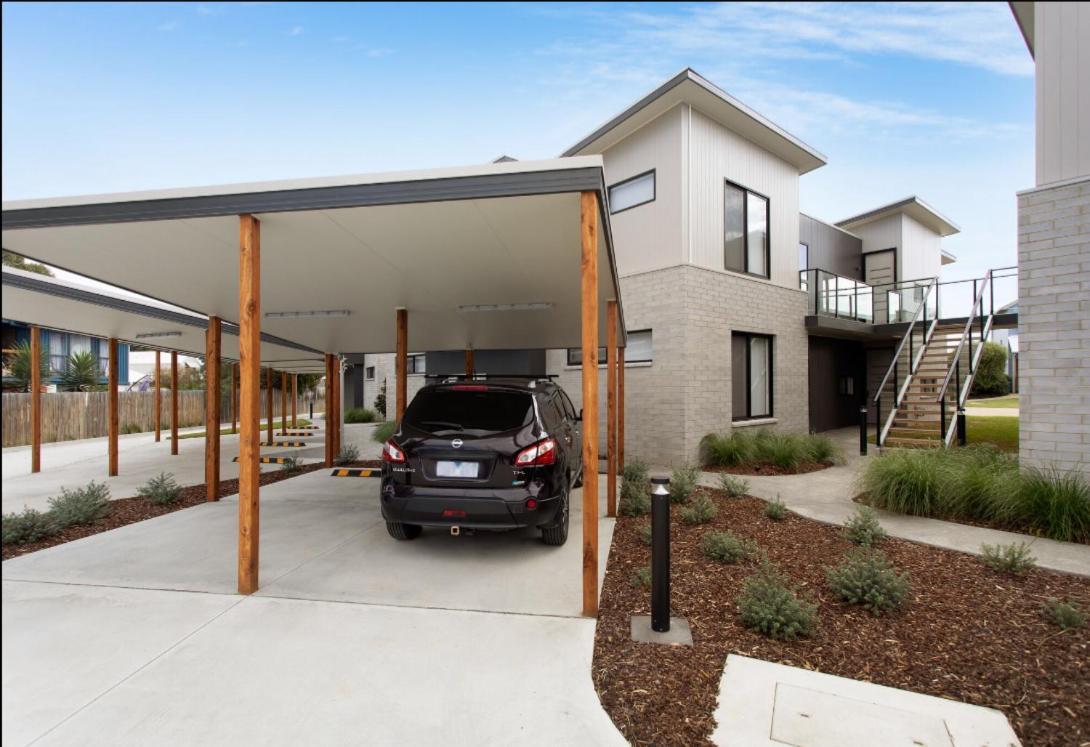 Captains Cove Ground Floor Luxury Apartments Paynesville Exterior photo